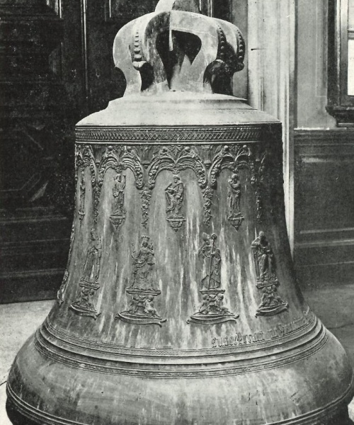 33 -La cloche Leopoldina avant son départ en Allemagne